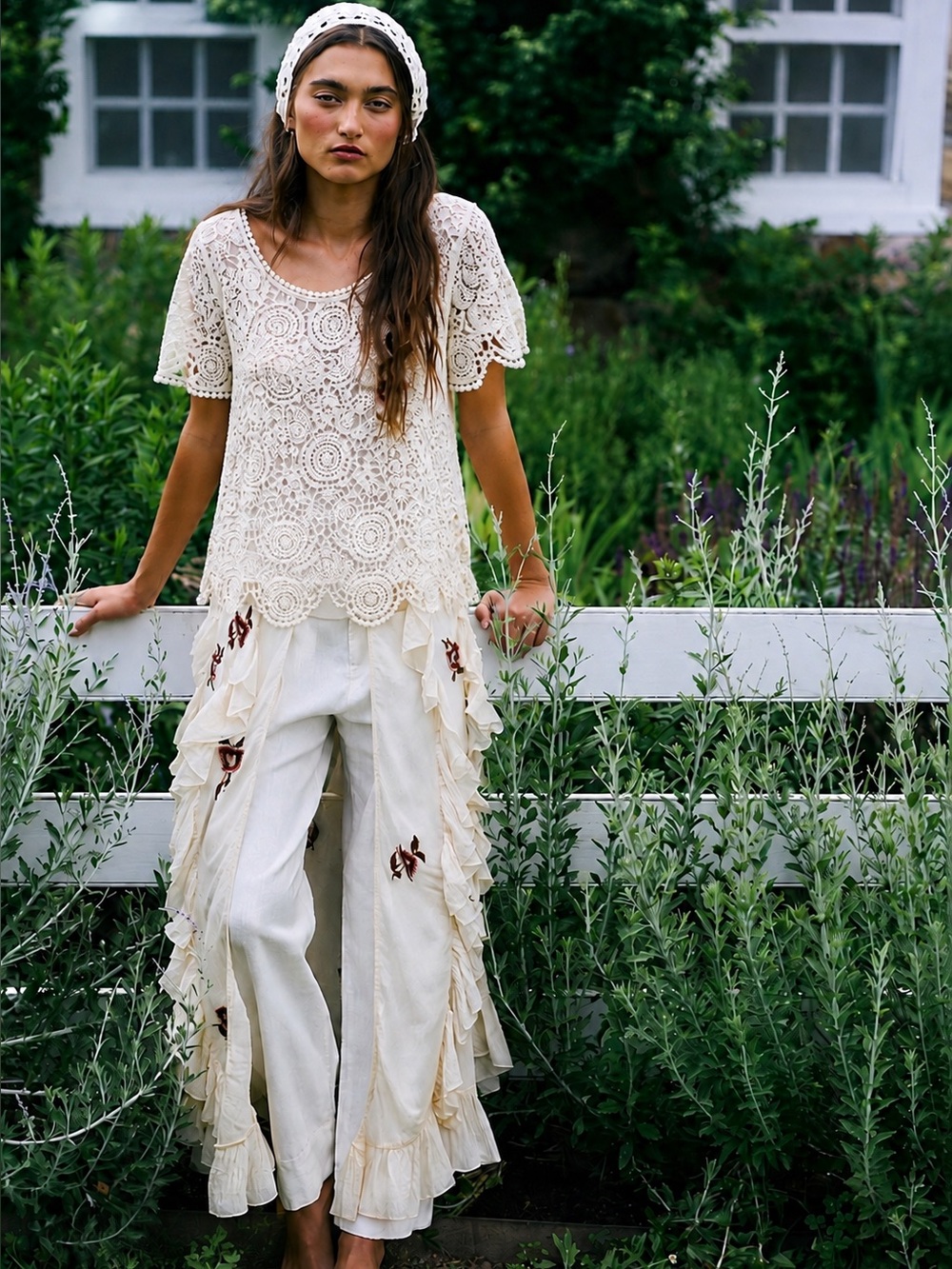 145. White Lace Crochet Short Sleeve Top - Classic Women's Blouse